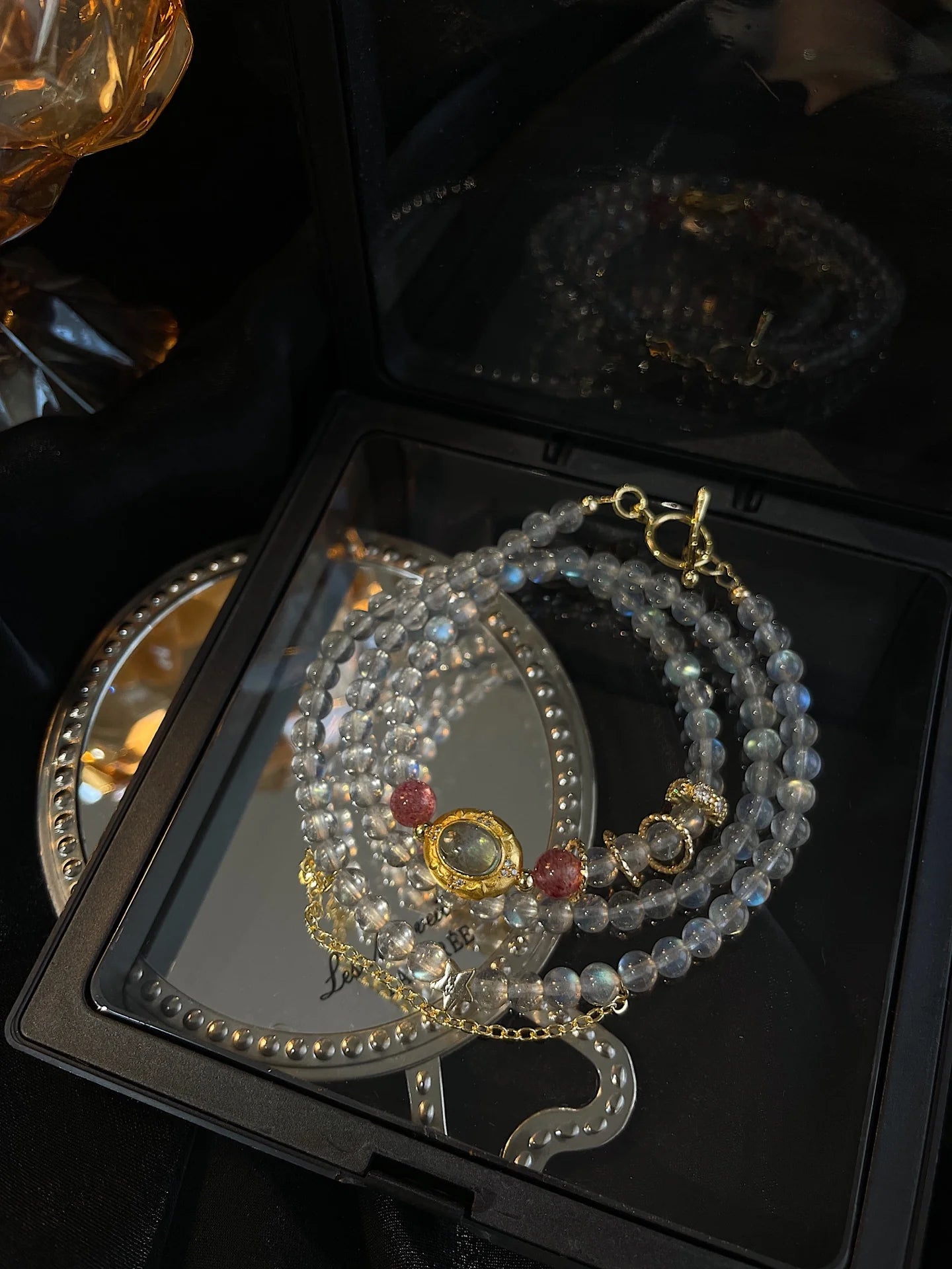 Mondschein-Erdbeerquarz-Armband